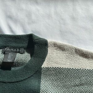 TAHARI Emerald Green Color Block Sweater